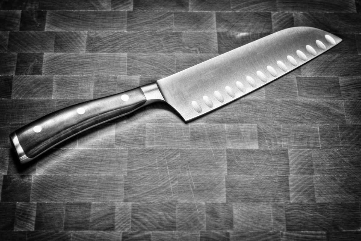 Zelite Infinity Santoku Knife 7-Inch: The Ultimate Kitchen Companion for Precision Cutting