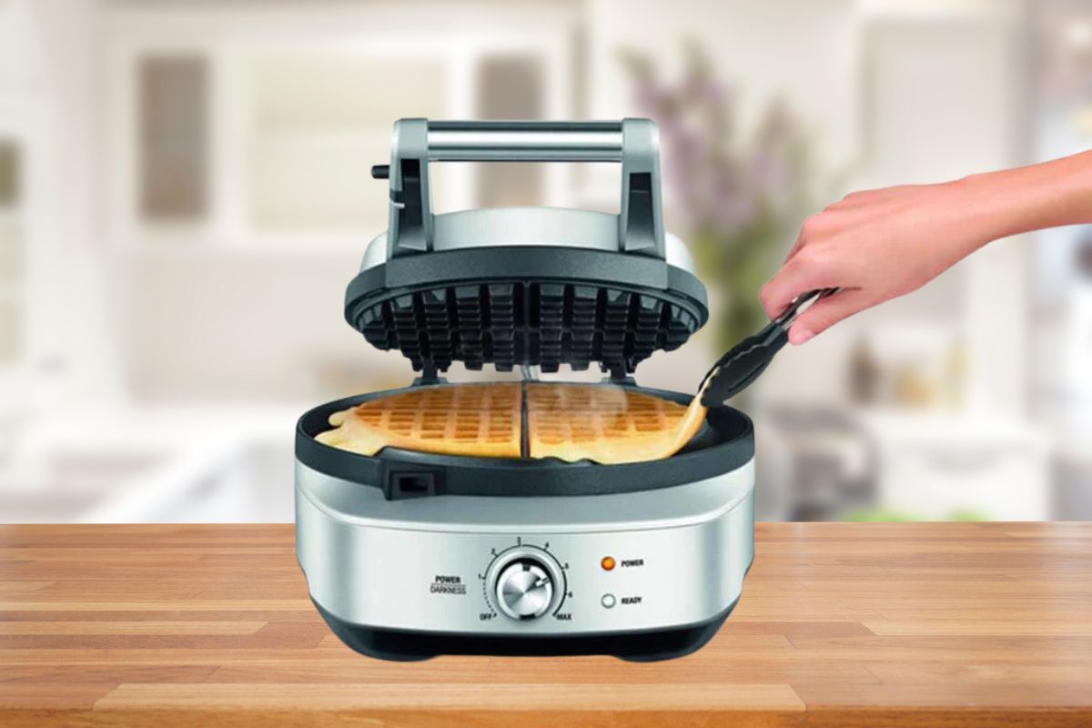 Breville No-Mess Waffle Maker: The Ultimate Solution for Mess-Free Breakfast Bliss