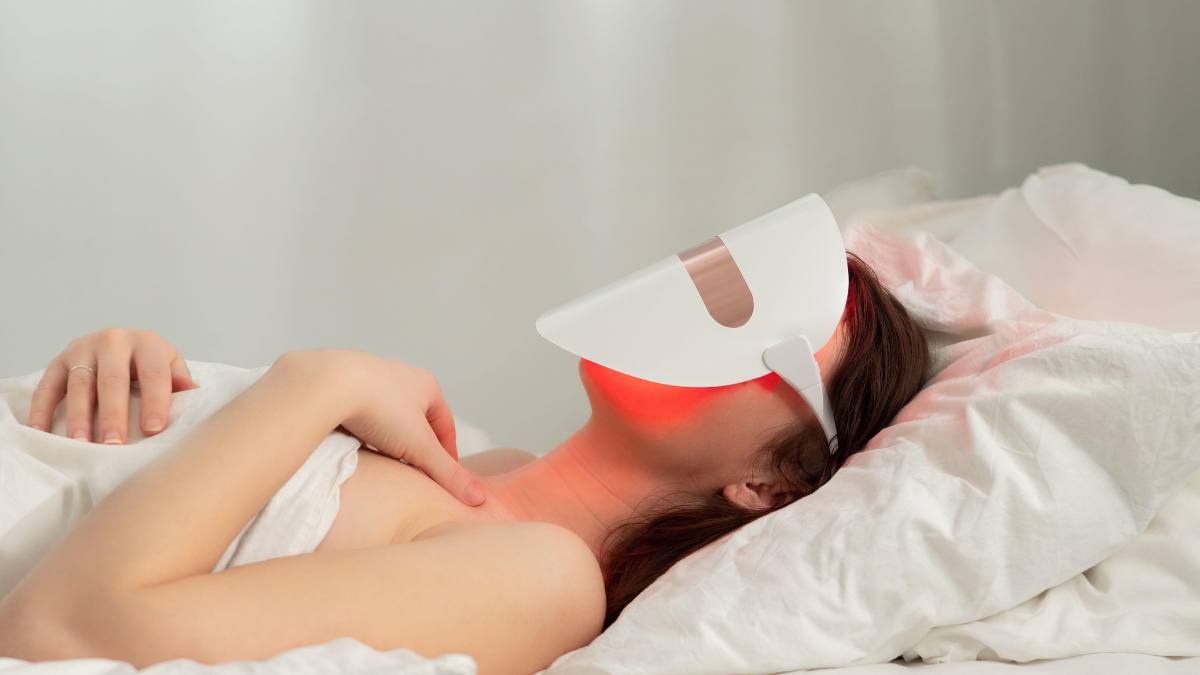 What Advanced LED Phototherapy at Home Does for Acne and Wrinkles