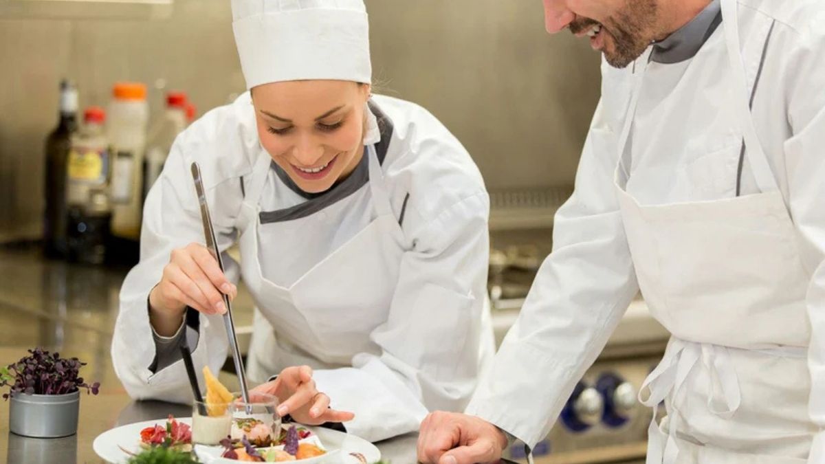 Why Giftory’s Romantic Cooking Class Date Night for Two in NYC Stands Out